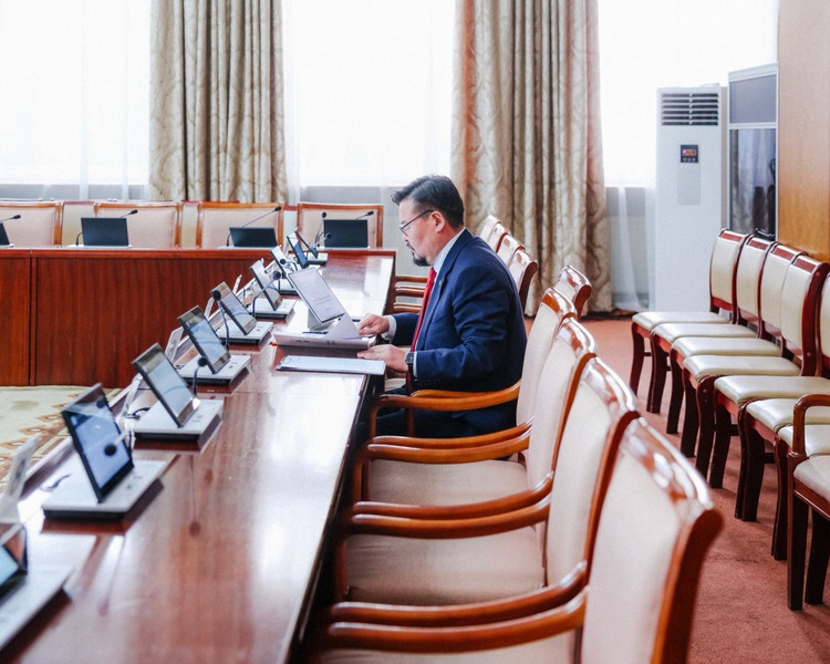 МАН-ын хуваагдал төсвийн хуулийг ‘’хагалж’’ мэдэх нь
